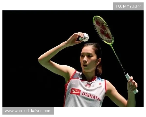 羽毛球球迷高喊“爱你选手害羞”,揭开球场背后的粉丝情感风暴 羽毛球球迷高喊“爱你选手害羞”,揭开球场背后的粉丝情感风暴