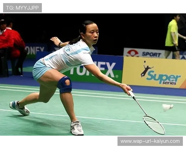 羽毛球女单比赛中的突发插曲:手机铃声频频打断赛场的精彩瞬间 羽毛球女单比赛中的突发插曲:手机铃声频频打断赛场的精彩瞬间